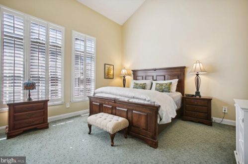 321 Fayette St, Alexandria VA 22314-2434 exterior