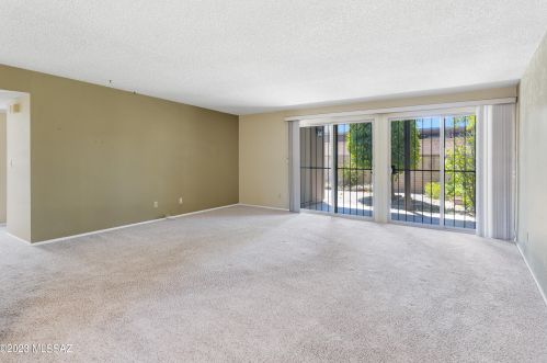 7848 Lester St, Tucson, AZ 85715-4520