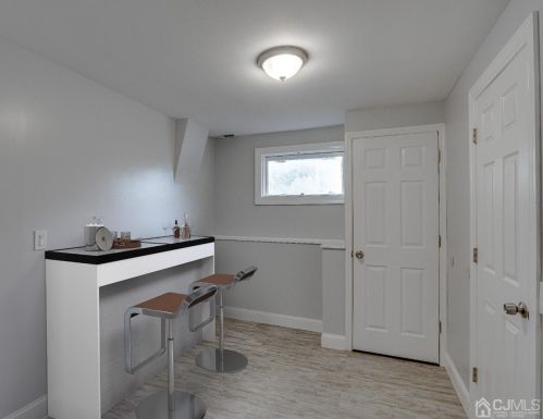 6 Kim Ct, Old Bridge NJ 08857-3405 exterior