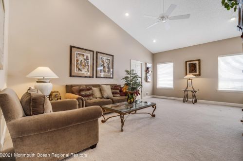 25 Cypress Pt Ln, Jackson Twp NJ 08527-4016 exterior