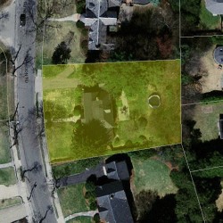 92 Gordon Rd, Newton MA 02468-1227 aerial view