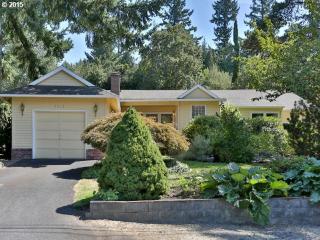 4414 41 St, Portland OR  97222-5719 exterior