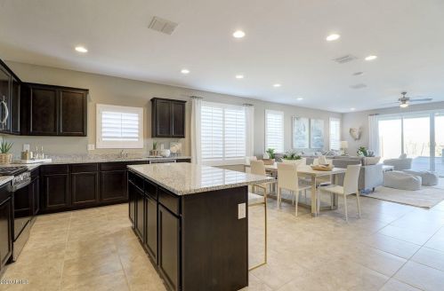 17310 7 Ln, Phoenix AZ 85023-2669 exterior