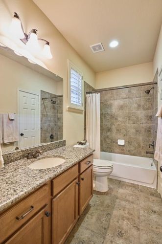 147 Pronghorn Pl, Montgomery TX 77316-6402 exterior