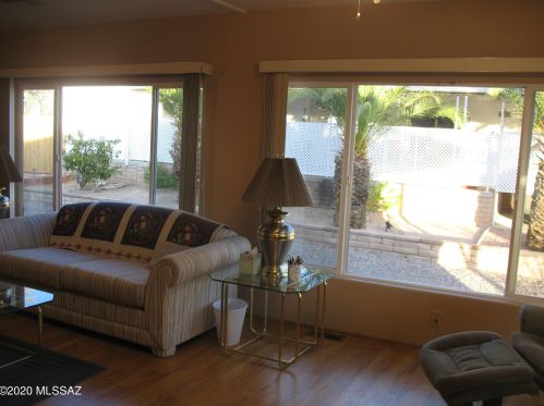 5356 Diamond K St, Tucson AZ 85713-4468 exterior