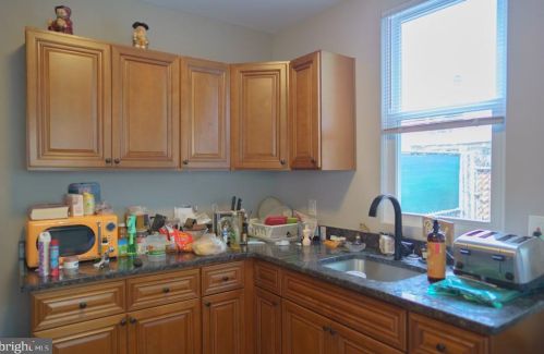 3140 Aramingo Ave, Philadelphia PA 19134-4516 exterior