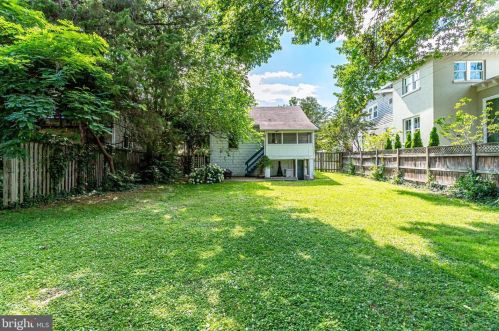 1801 Commonwealth Ave, Alexandria VA 22301-1403 exterior