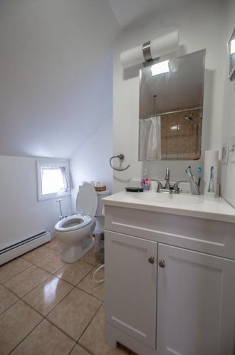 97 Seamans St, Providence RI 02908-1321 exterior