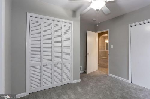 872 Bellevue St, Washington DC 20032-6002 exterior