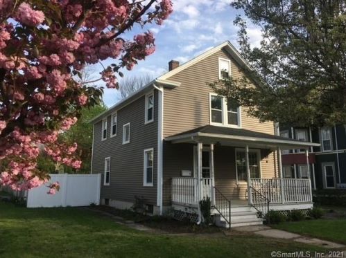 6 Valley St, Wallingford, CT 06492-3542