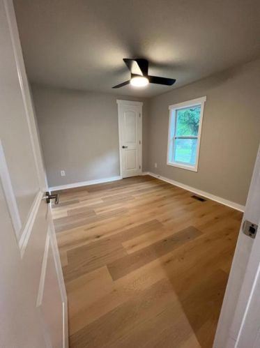 155 Hemphill School Rd, Atlanta GA  30331-1621 exterior