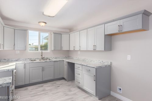 2612 Quail Rd, Tucson AZ 85746-5135 exterior