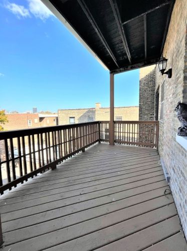 1420 Leland Ave, Chicago IL  60640-4628 exterior