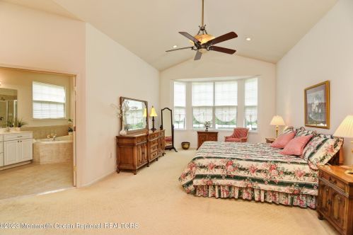 107 Gables Way, Jackson Twp NJ 08527-6311 exterior