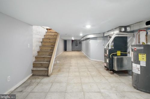 2558 18 St, Philadelphia PA 19132-3813 exterior