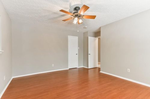 5843 Culross Close, Humble TX 77346-2639 exterior