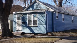312 10th St, Bismarck ND  58504-4516 exterior