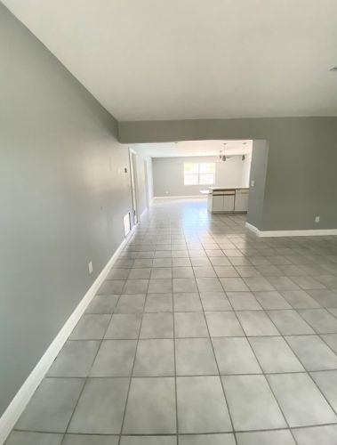 1117 Airoso Blvd, Fort Pierce FL  34983-2552 exterior