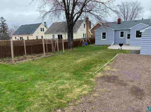 4423 Mcculloch St, Duluth MN 55804-1937 exterior