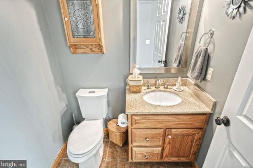 280 Kindig Rd, Littlestown PA 17340-9133 exterior