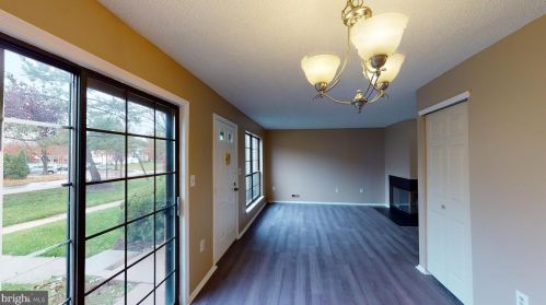 57 Oneill Ct, Trenton NJ  08648-2651 exterior