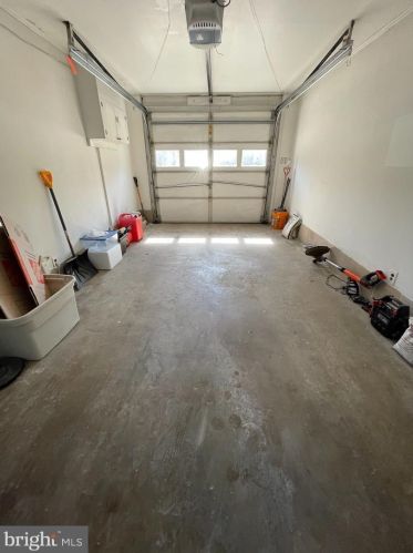 516 Fairhill Dr, Silver Spring MD exterior