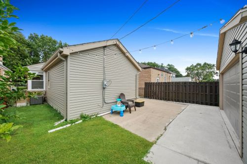 10136 Talman Ave, Chicago IL  60655-1666 exterior