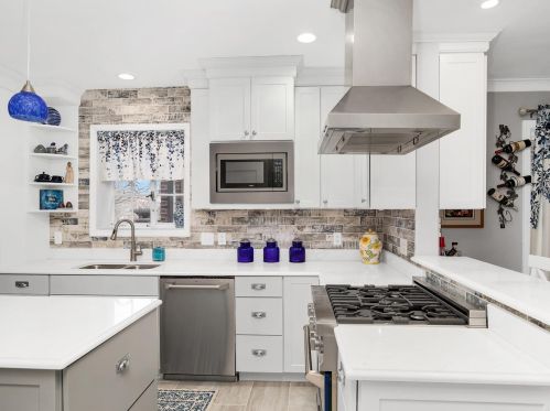 6423 Murdoch Ave, Saint Louis MO 63109-2656 exterior