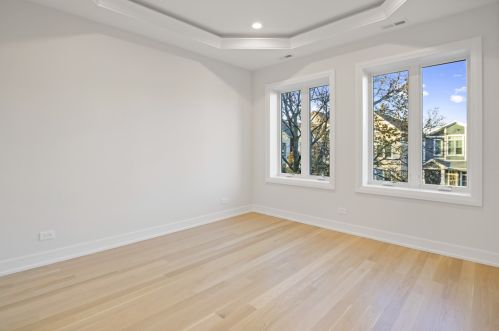 1323 Nelson St, Chicago IL 60657-3103 exterior