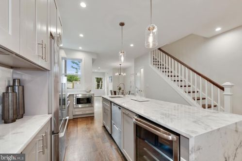 308 Rhode Island Ave, Washington DC  20001-1827 exterior