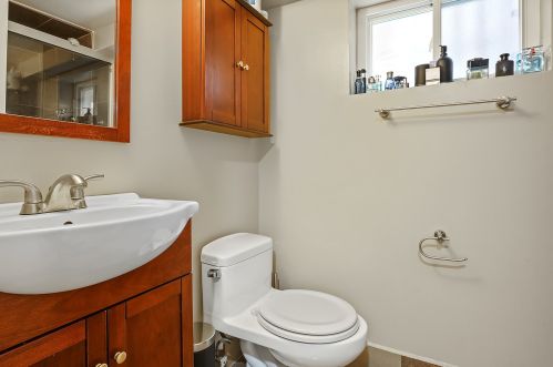 2172 Mango Ave, Chicago IL 60639-2312 exterior