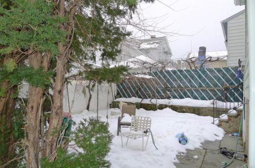 34 Urban St, Mount Vernon NY 10552-3211 exterior