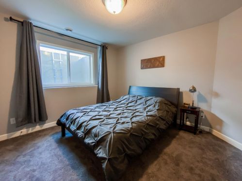 9515 Compass Pointe Rd, Saint Paul MN 55129 exterior