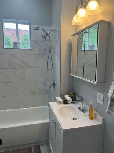 1651 Harding Ave, Chicago IL  60647-4609 exterior