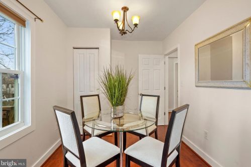 4504 Dix St, Washington DC 20019-4668 exterior