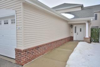 3549 Toldt Cir, Milwaukee, WI 53221-5761