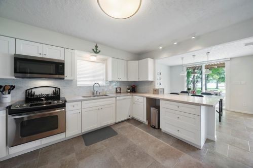 2811 Pne Arbor Dr, Montgomery TX 77356-5426 exterior