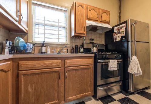 41 Doyle Ave, Providence RI  02906-1705 exterior