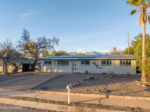 8051 Malvern St, Tucson AZ  85710-4238 exterior