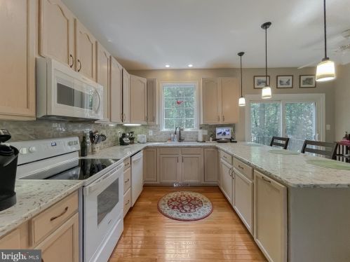 3148 Holland Clf Rd, Huntingtown MD 20639-9725 exterior