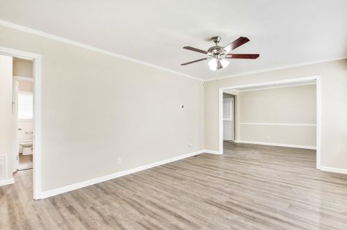 2246 Collins Dr, Atlanta GA  30344-1008 exterior