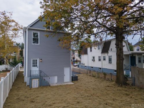 773 Gadek Pl, Perth Amboy NJ 08861-2910 exterior