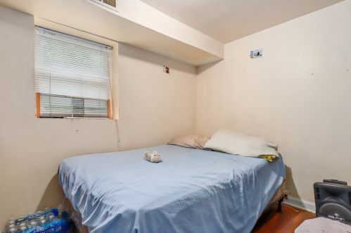 1302 Komensky Ave, Chicago IL 60623-1232 exterior