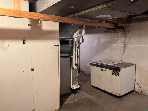 4125 Jay St, Duluth MN 55804-1455 exterior