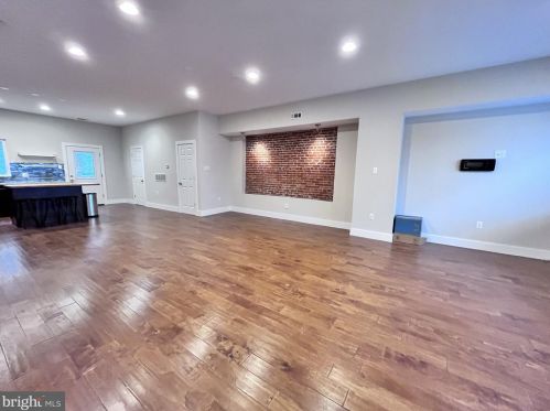 2232 Coral St, Philadelphia PA  19125-1533 exterior