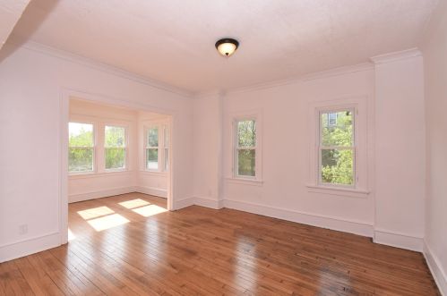 3203 Julia St, Milwaukee WI 53212-1930 exterior