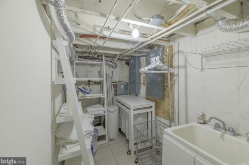 117 Peyton St, Alexandria VA 22314-2723 exterior