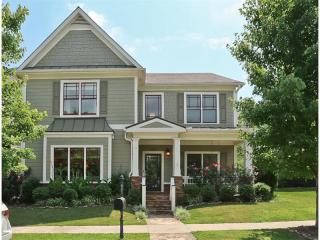 1689 Barfield Run, Atlanta GA  30318-2779 exterior