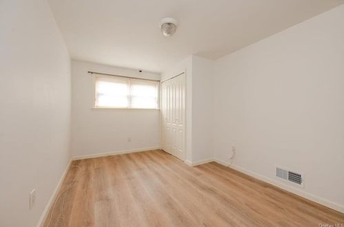 3047 Harding Ave, Bronx NY exterior