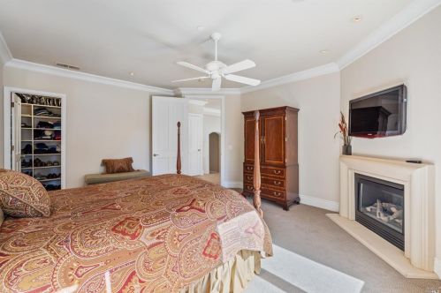 74 De Silva Is Dr, Mill Valley CA 94941-3036 exterior